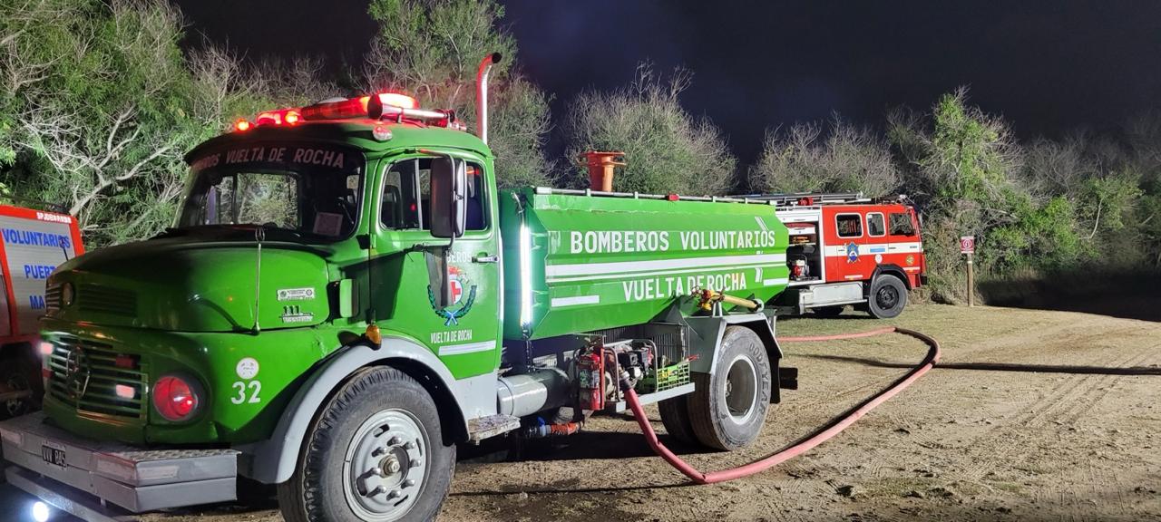 Móvil 32 de Bomberos Voluntarios Vuelta de Rocha, foto 3 de 6